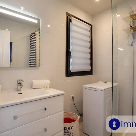 Air-conditioned With Park And Swimming Pool A Cagnes-sur-Mer