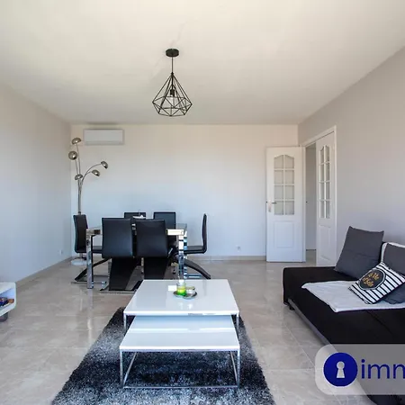 Air-conditioned With Park And Swimming Pool A Apartman Cagnes-sur-Mer